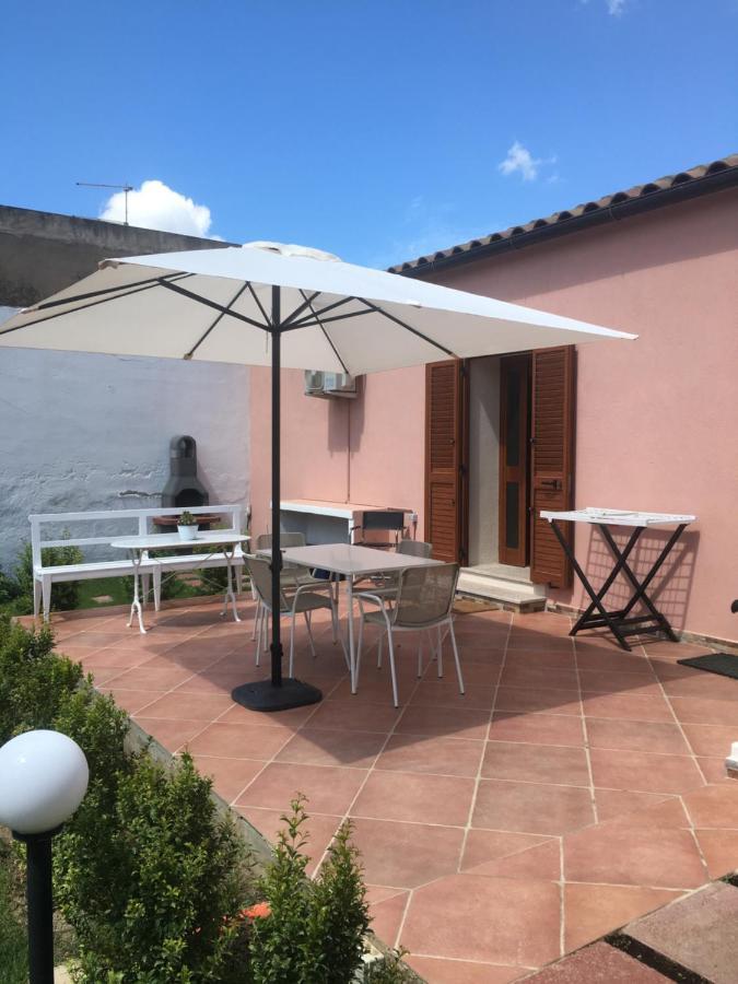 La Dimora Villa Теулада Екстериор снимка